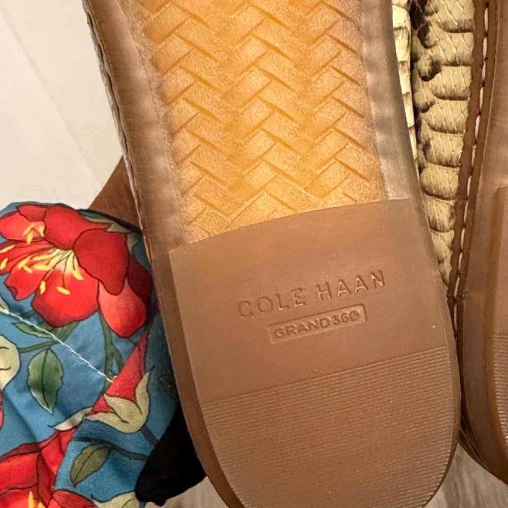 Cole Haan Cloud All Day Snake Print Ballet Flats loafers leather size 10 NEW